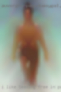 I like teasing free in public in Greenwood SC!!!